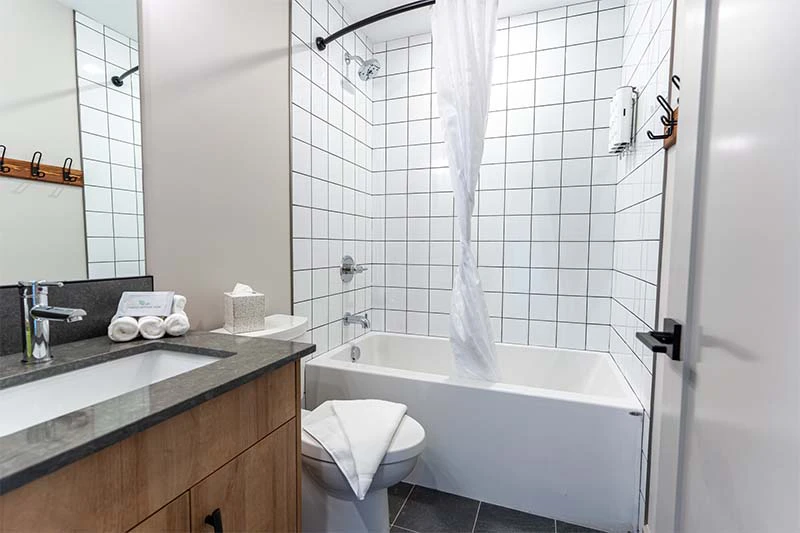 67fa584c259ac Basecamp Suites Revelstoke Three Bedroom Suite Bathroom