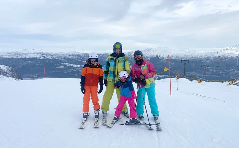 Family skiing in Voss, Norway - Suja Moore - February 2025