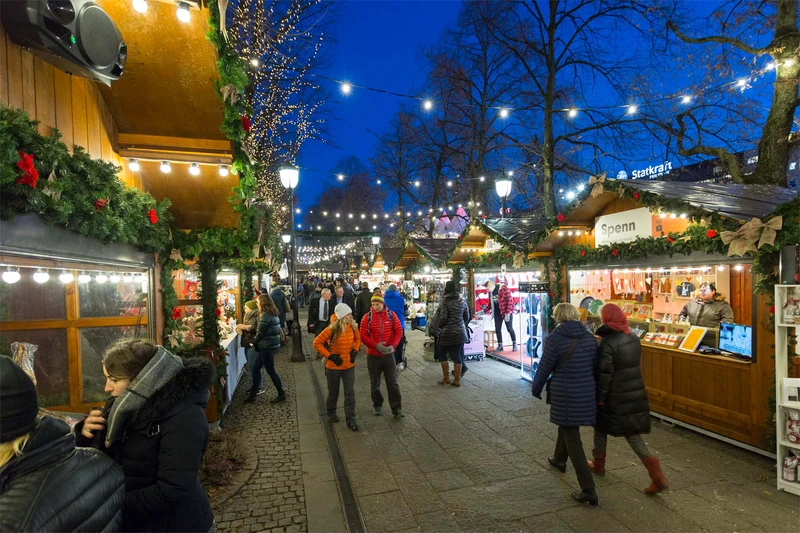 685be948c1809 Christmas Market Oslo Didrick Stenersen Visit Oslo