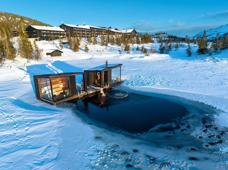 68937b76be5bd Gausta Frozen Sauna 1
