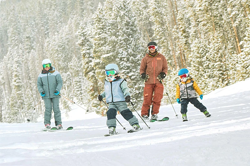 68b6a8cd120a3 Young Family in Breckenridge Vail Resorts