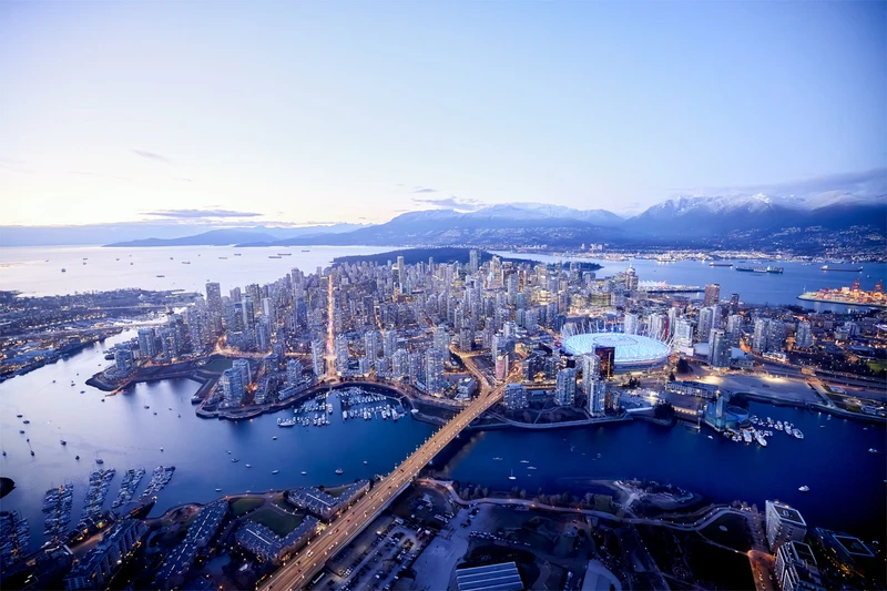 Vancouver landscape and winter sunset © Destination Vancouver