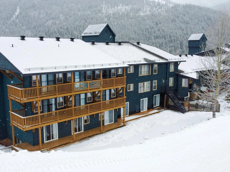 The Approach Exterior