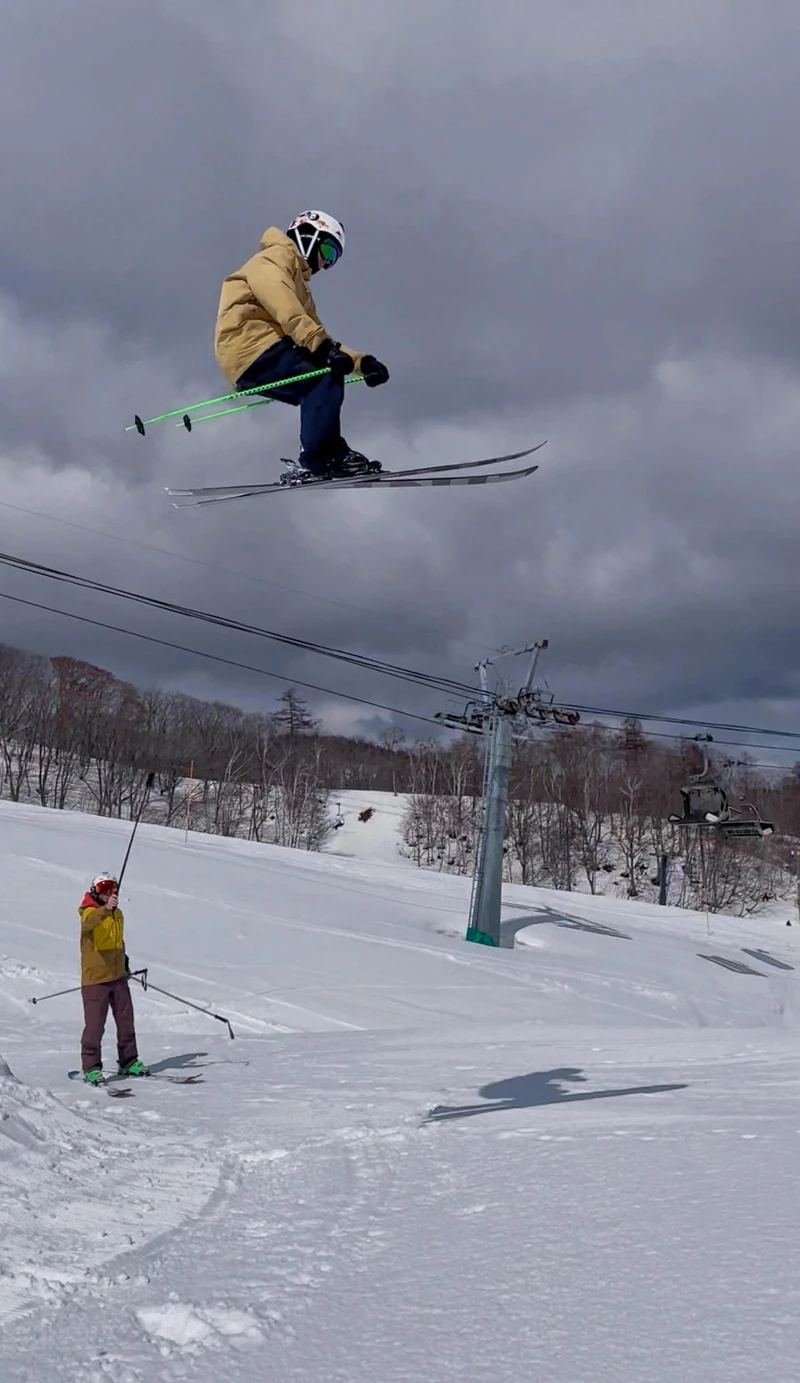 Sales Consultant Andy Evans in Madarao's snow parks