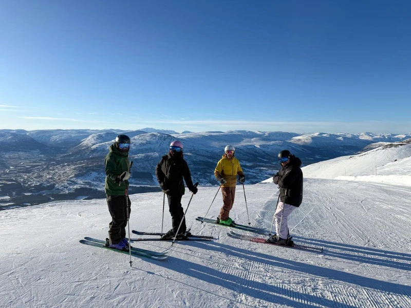 Ski Safari team in Oppdal