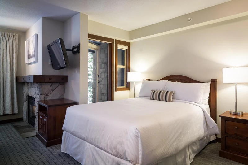 Two Bedroom Bunk Bed Suite