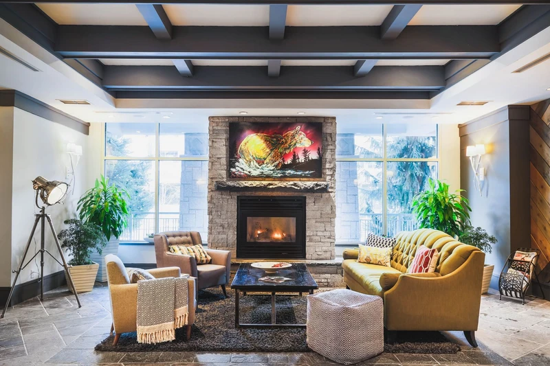 Summit Lodge Boutique Hotel Interior Space