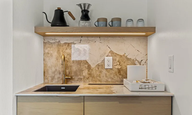 The Otter Superior Hotel Room Wet Bar