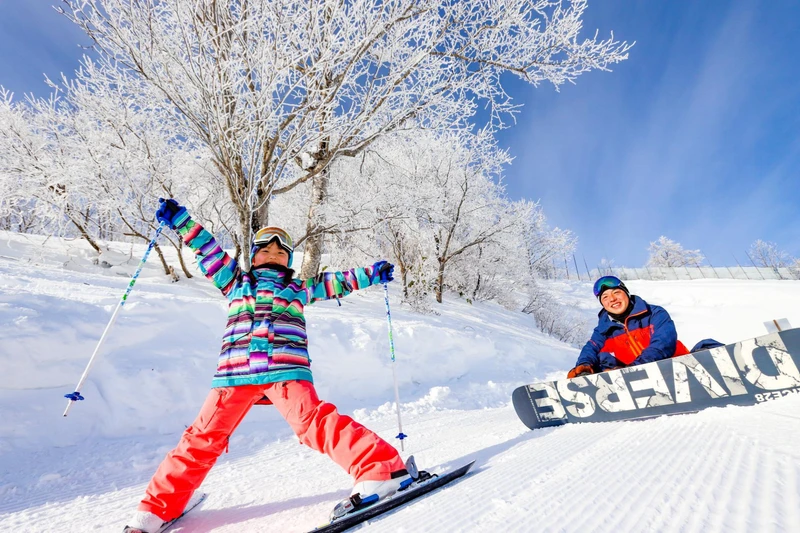 Family Skiing in Madarao