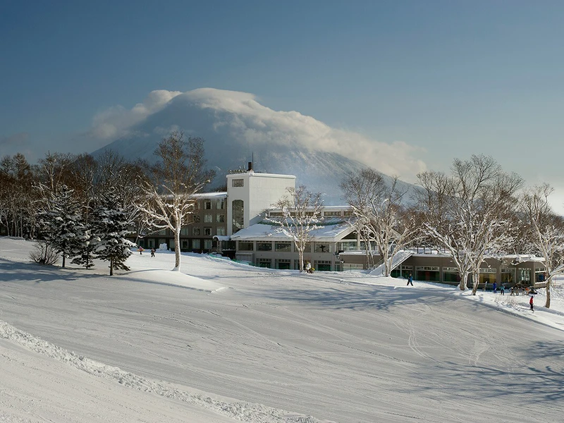 The Green Leaf Exterior