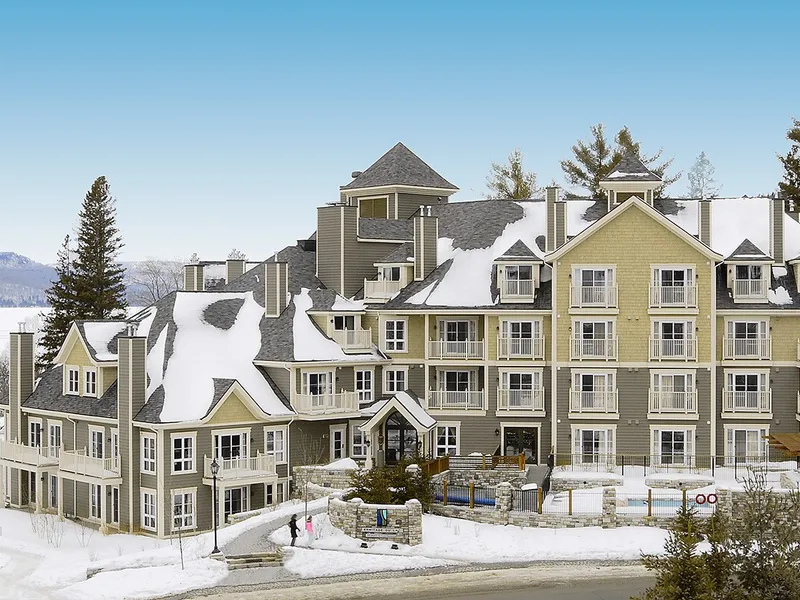 Ermitage du Lac Exterior