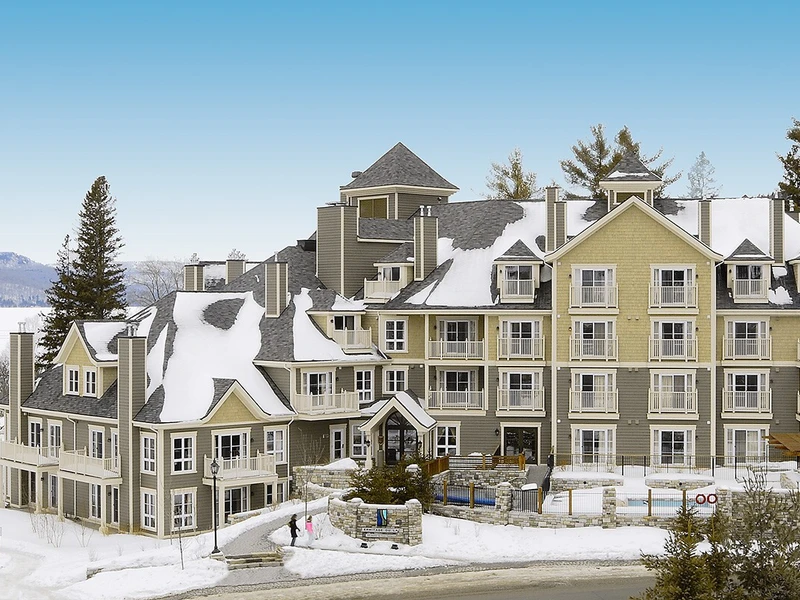 Ermitage du Lac Exterior