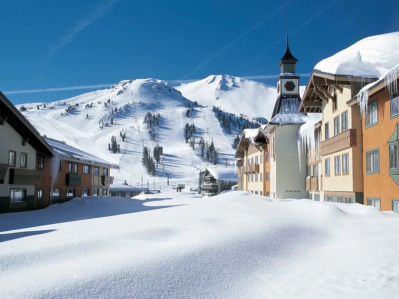 Mammoth Mountain Inn Exterior