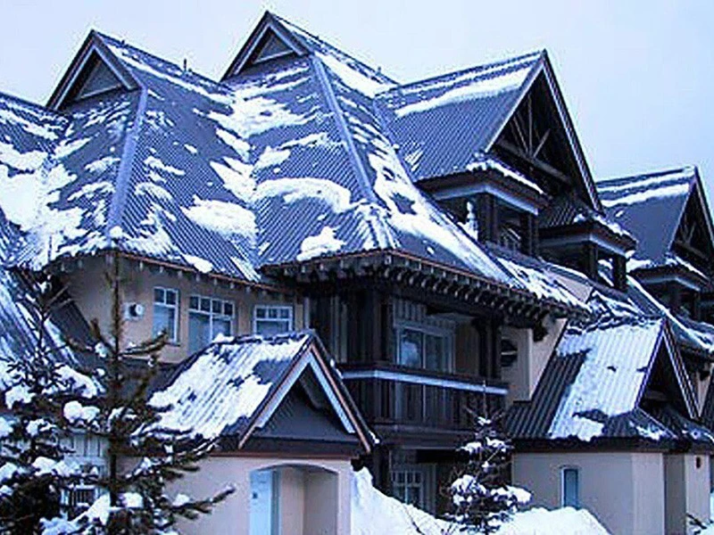 Stoney Creek Exterior