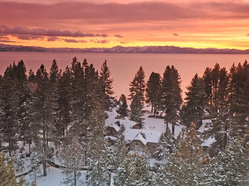 Hyatt Regency Lake Tahoe Resort, Spa & Casino Exterior