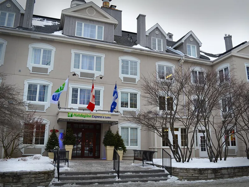 The Holiday Inn Express Exterior