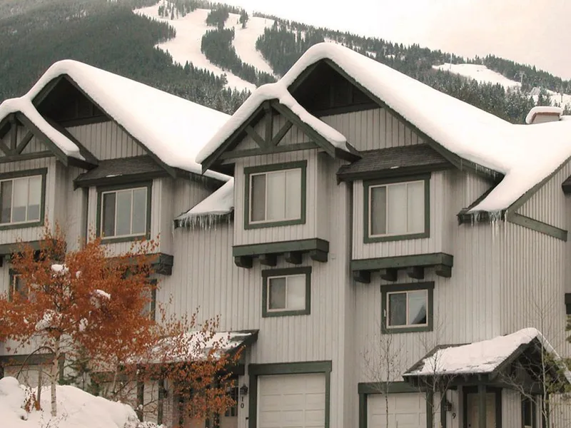 Hearthstone Townhomes Exterior