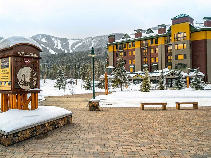 Vintage Resort Hotel Exterior