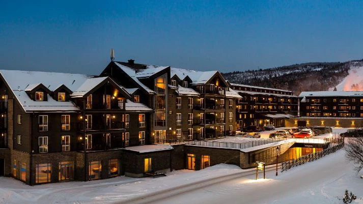 Vestlia Resort - Exterior at Night Panorama