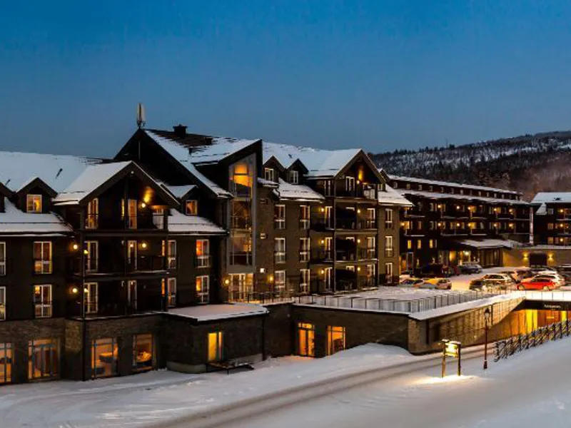 Vestlia Resort - Exterior at Night Panorama