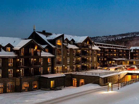 Vestlia Resort - Exterior at Night Panorama