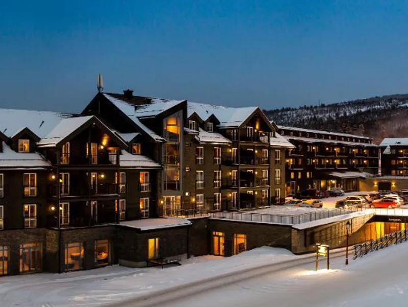 Vestlia Resort - Exterior at Night Panorama