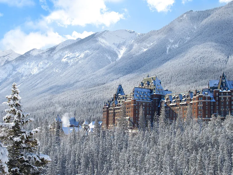 Fairmont Banff Springs - Exterior