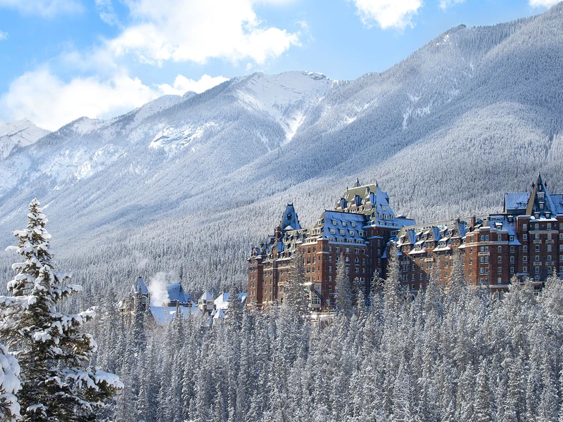 Fairmont Banff Springs - Exterior