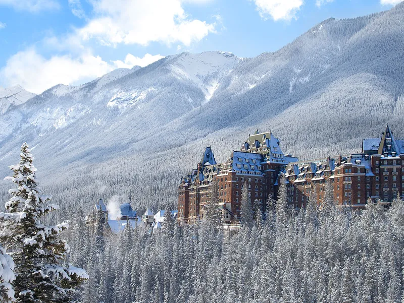Fairmont Banff Springs - Exterior