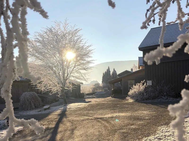 Store Ringheim - Farmhouse Winter Sunset
