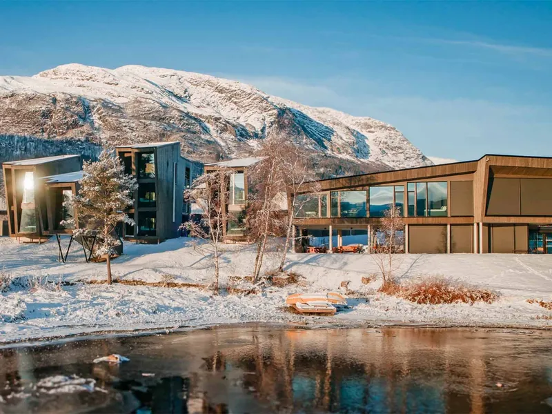 Elva Hotel & Restaurant, Voss - Exterior Close Up in Winter © Voss Active