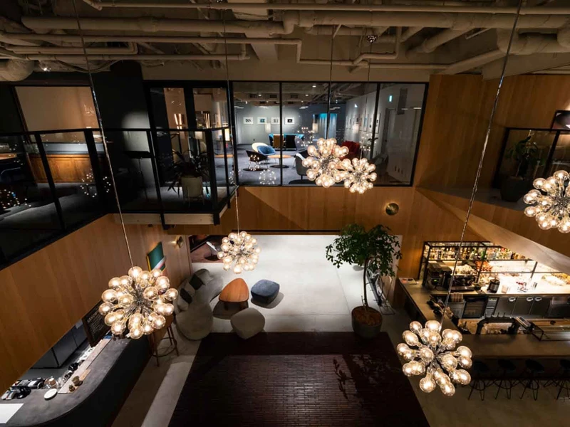 The Knot Tokyo Shinjuku - Entrance from above